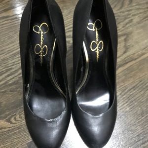 Jessica Simpson Pumps